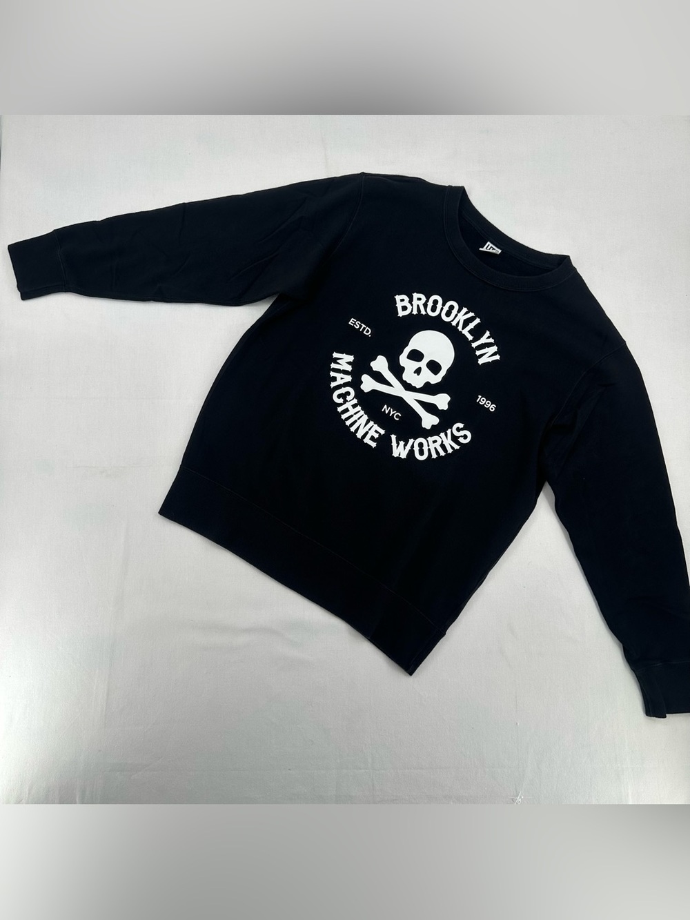 Uniqlo UT Brooklyn Machine Works Skull Sweatshirt Black L